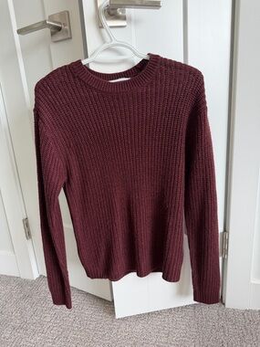 Bluenotes - Crewneck Sweater in Burgundy